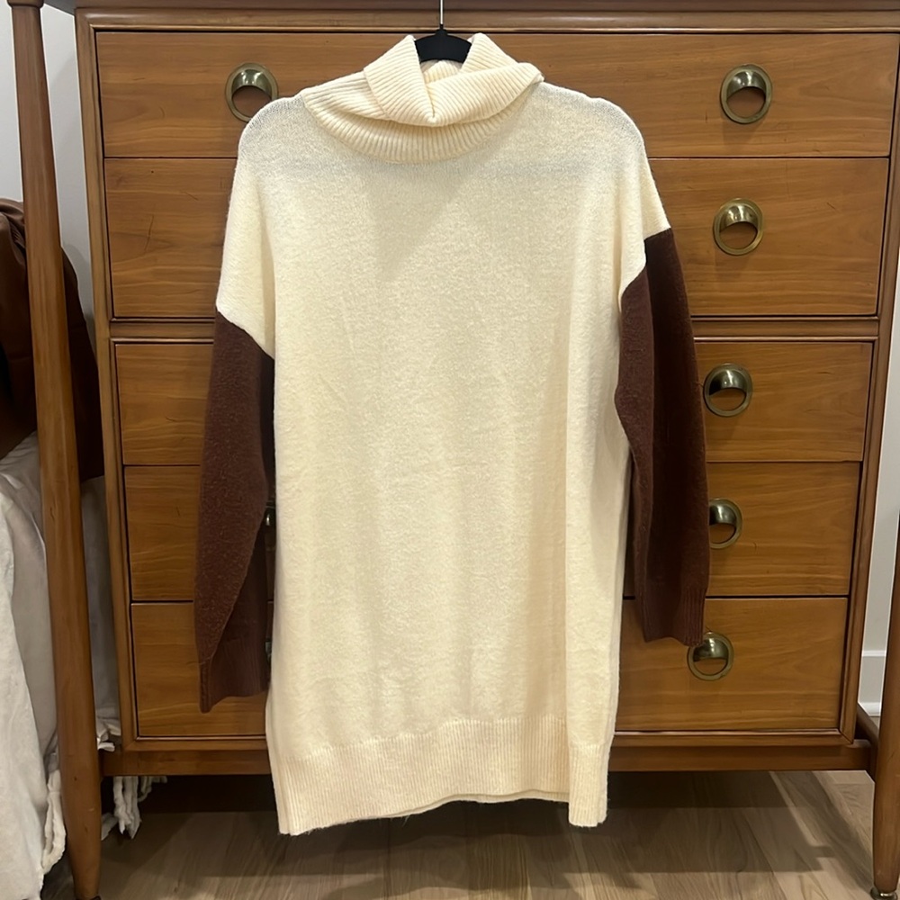 Turtleneck dress perfect condition